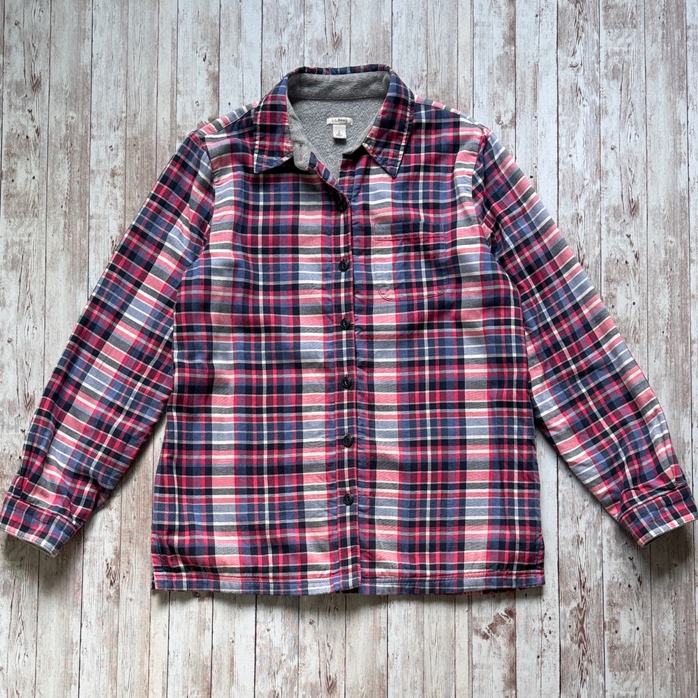 L.L Bean Scotch Plaid Sherpa Shirt sz Small Lined Flannel Long Sleeve Fleece Red